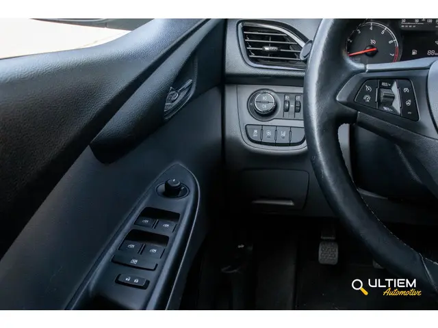 Opel KARL 1.0 ecoFLEX Cosmo 2015 Benzine 16