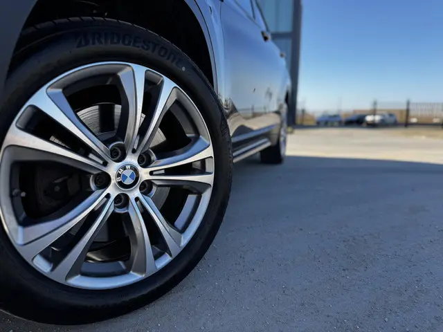 BMW X1 sDrive20i Executive 2018 Benzine 11