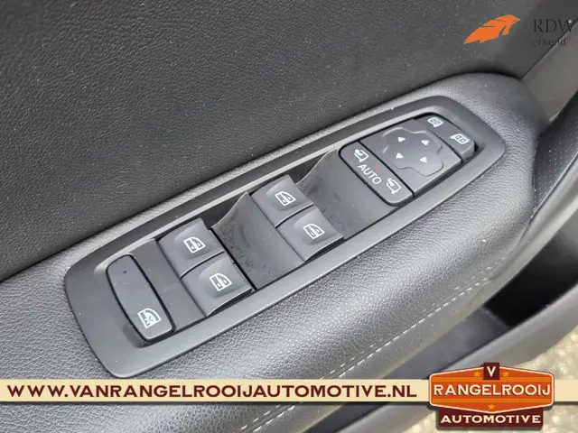 Renault Mégane Estate 1.3 TCe Bose 2019 Benzine 35