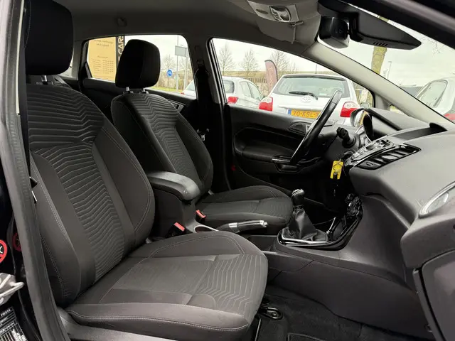 Ford Fiesta 1.0 EcoBoost Titanium 2013 Benzine 8