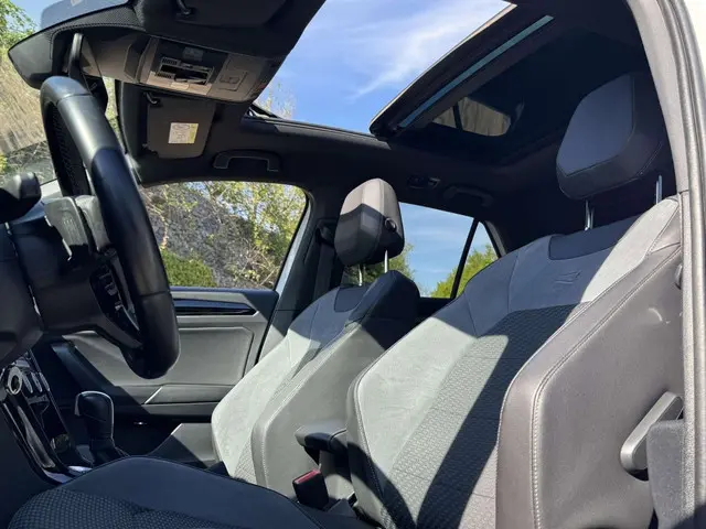 Volkswagen T-Roc 2.0 TSI 4Motion R 2021 Benzine 15
