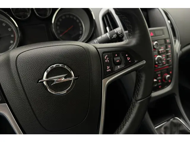 Opel Astra 1.4 Turbo Business + 2013 Benzine 20