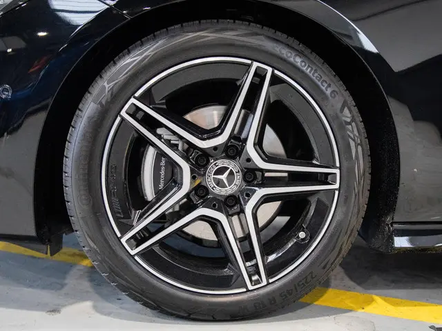 Mercedes-Benz CLA Coupé 180 Star Edition 2024 Benzine 9