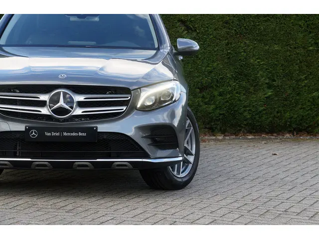 Mercedes-Benz GLC GLC 300 4M AMG line 2018 Benzine 25