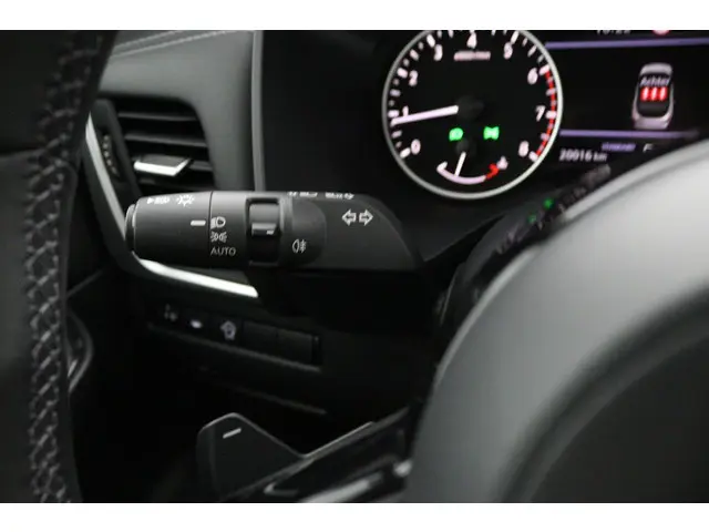 Nissan QASHQAI 1.3 MHEV Xtronic Acenta 2024 Benzine 14
