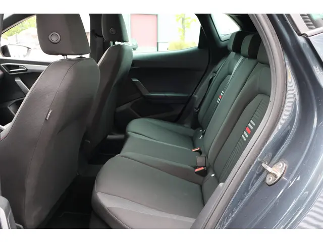 SEAT Ibiza 1.0 TSI FR Business Intense 2021 Benzine 12