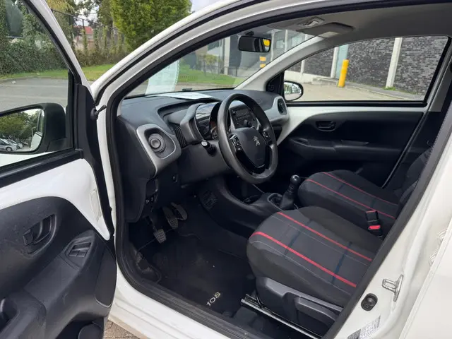 Peugeot 108 1.0 e-VTi Active 2015 Benzine 2