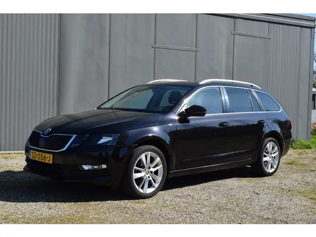 Škoda Octavia Combi 1.5 TSI Greentech Style 2018 Benzine 8