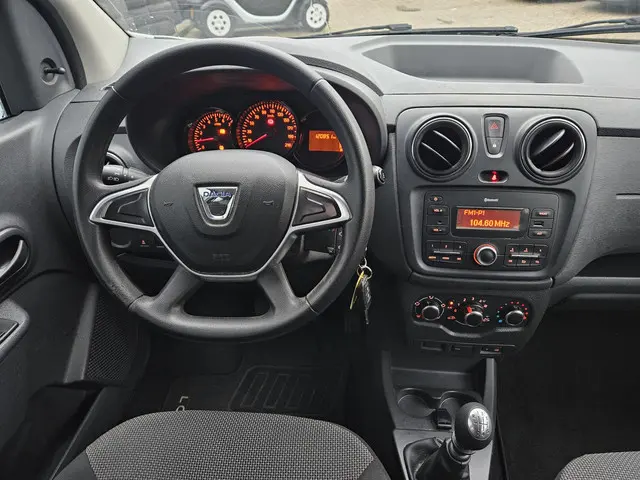 Dacia Lodgy 1.6 SCe 7p. 2020 Benzine 11