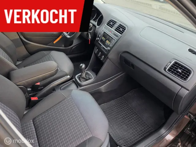 Volkswagen Polo 1.4 TDI Comfortline 2016 Diesel 13