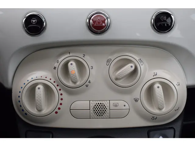 Fiat 500 1.2 Lounge 2014 Benzine 10