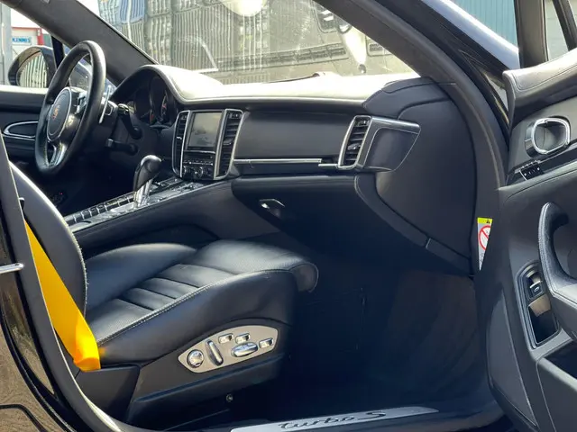 Porsche Panamera 4.8 Turbo S#550PK#Bomvol 2012 Benzine 19