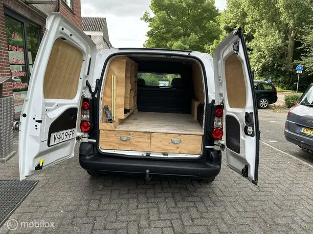 Citroën Berlingo bestel 1.6 BlueHDI 75 Club 2017 Diesel 9