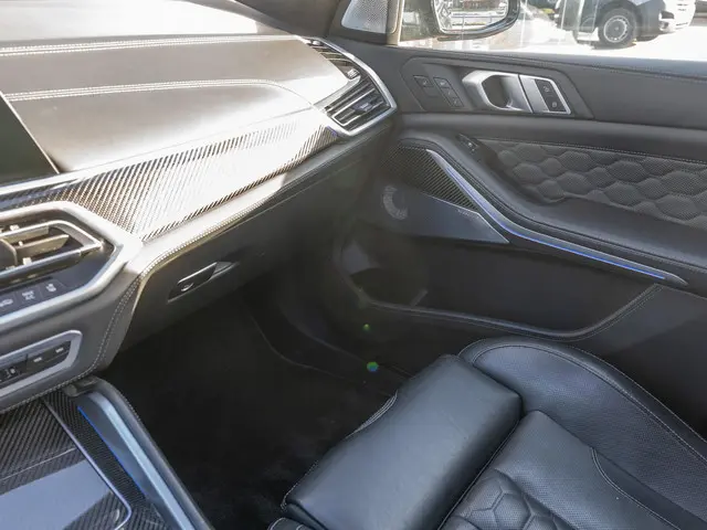 BMW X5 M Competition 2021 Benzine 46