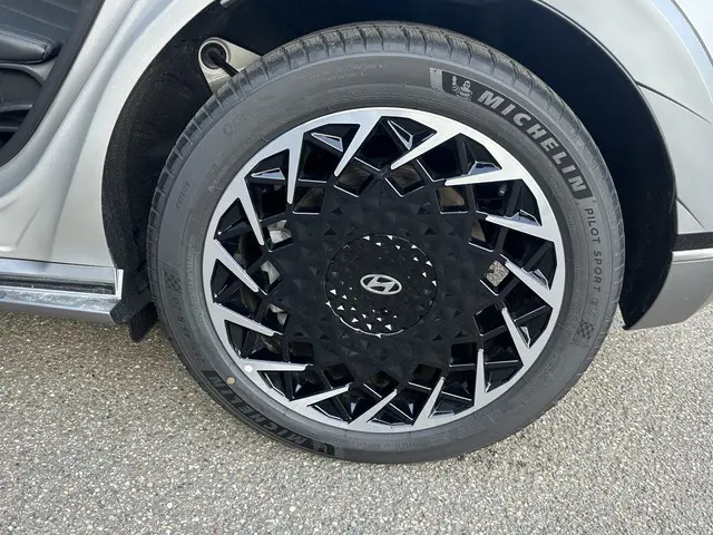 Hyundai IONIQ 5 Lounge 77kWh 2025 Elektrisch 13