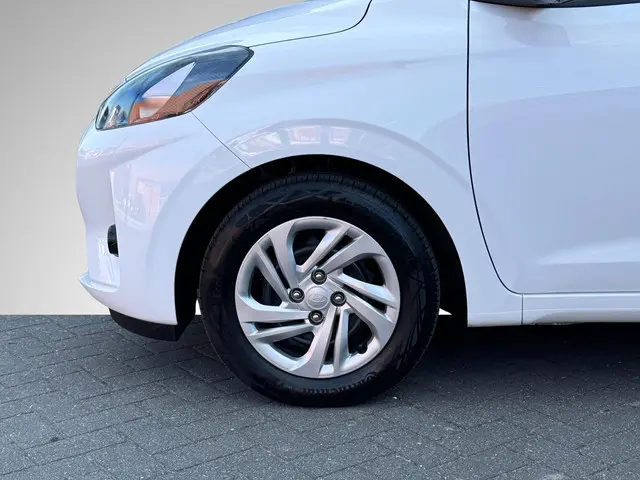 Hyundai i10 1.0 Comfort Smart 2024 Benzine 8