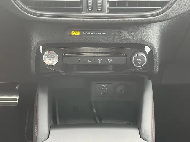 Ford Kuga 2.5 PHEV ST-Line X 2025 Hybride Benzine 22