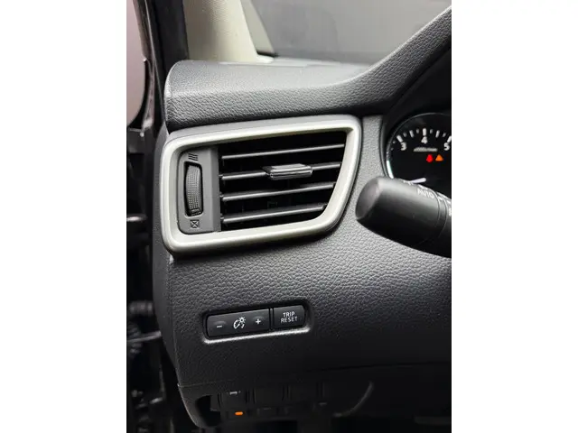 Nissan QASHQAI 1.2 Tekna Automaat 2015 Benzine 41