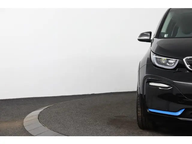 BMW i3 S 120Ah 42 kWh 2022 Elektrisch 28