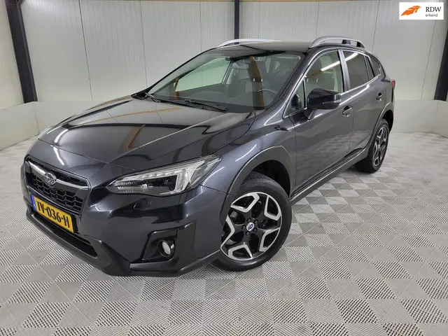 Subaru XV 2.0i Premium, Trekhaak, Camera 2018 Benzine