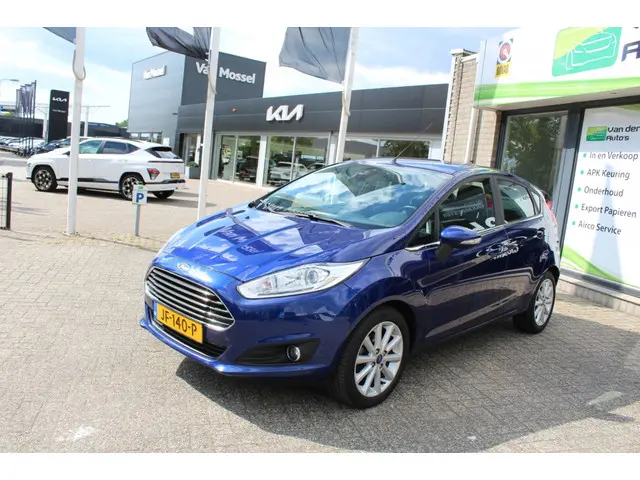 Ford Fiesta 1.0 EcoB. Titanium 2016 Benzine 2
