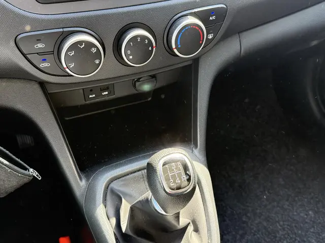 Hyundai i10 1.0i Comfort 2020 Benzine 9