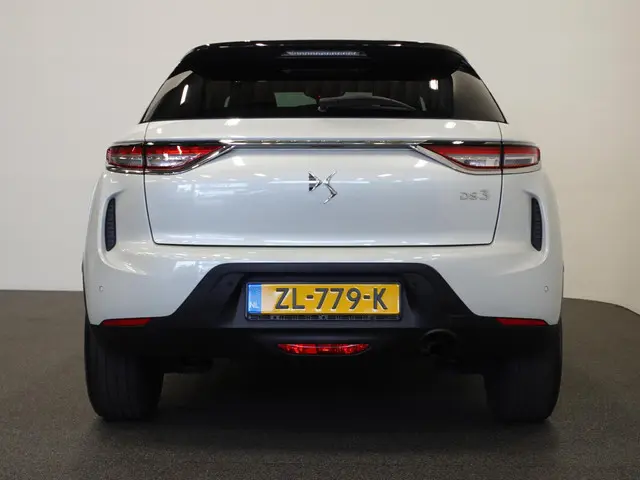 DS DS 3 Crossback 1.2 PureTech Business 2019 Benzine 3