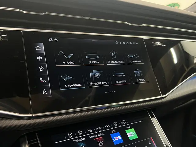 Audi SQ8 4.0 TFSI SQ8 quattro 2024 Benzine 32