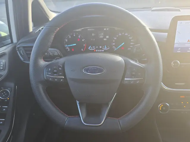 Ford Fiesta 1.0 EcoBoost Hybrid ST-Line X 2021 Benzine 16