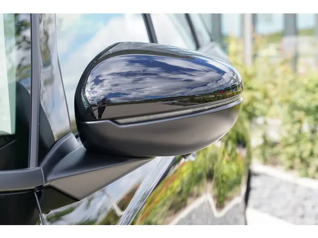 Honda Jazz 1.5i e:HEV ELEGANCE 2022 Hybride Benzine 36