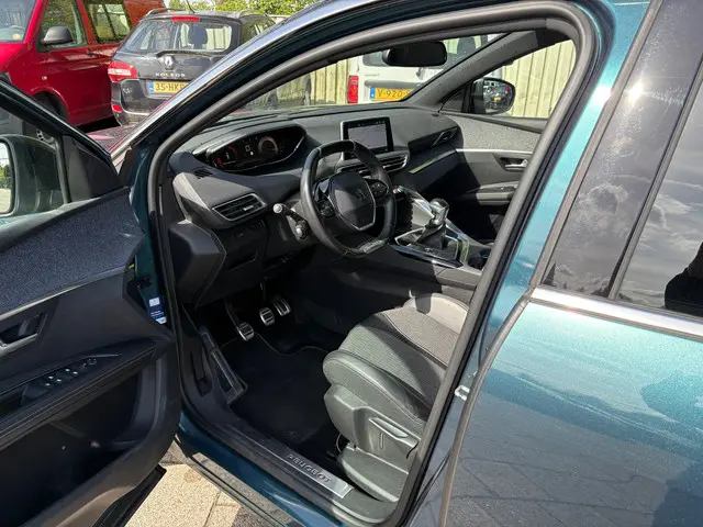 Peugeot 5008 1.2 PureTech Blue Lease GT-Line 2018 Benzine 5