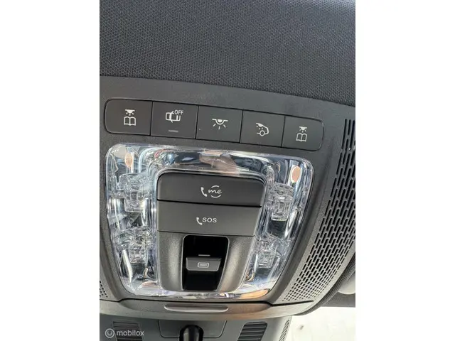 Mercedes-Benz CLA 200 Premium Plus 2020 Benzine 21