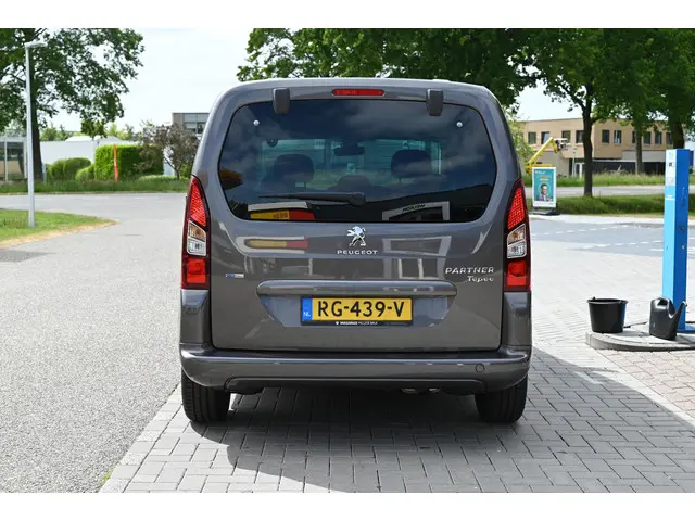 Peugeot Partner Tepee 1.2 PureTech Active 2017 Benzine 6