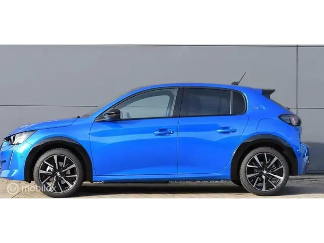 Peugeot 208 1.2 130PK GT PACK / AUTOMAAT 2023 Benzine 4