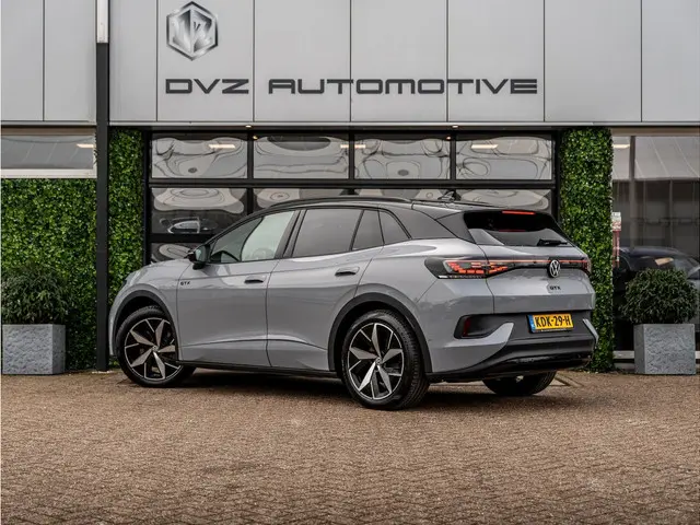 Volkswagen ID.4 GTX 4Motion 77 kWh 2023 Elektrisch 8