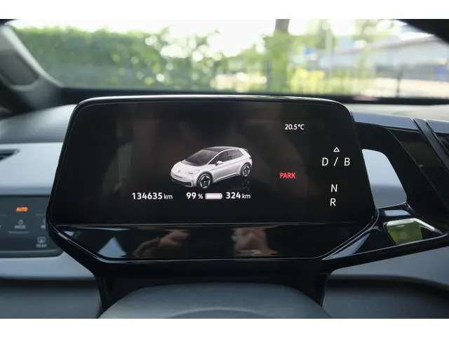 Volkswagen ID.3 204pk First Plus 2020 Elektrisch 23