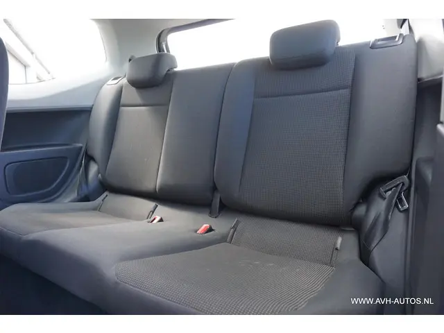 Volkswagen up! 1.0 move up! 2012 Benzine 7