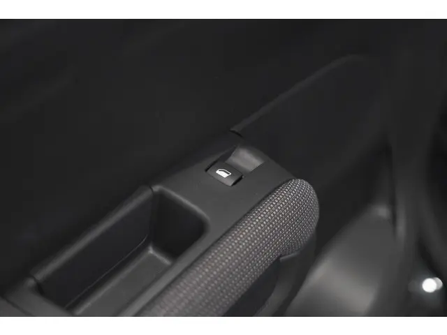 Citroën C3 Aircross PureTech 130 EAT6 Max 2024 Benzine 26