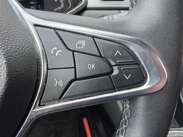 Renault Captur 1.0 TCe 100 Intens 2020 Benzine 25