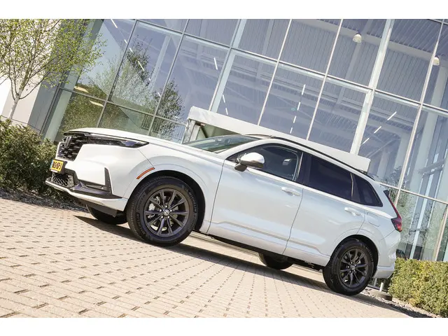 Honda CR-V 2.0i e:HEV LUXURY EDITION 2025 Hybride Benzine 11