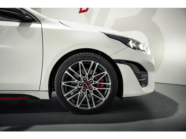 Kia ProCeed 1.6 T-GDI GT 2023 Benzine 20