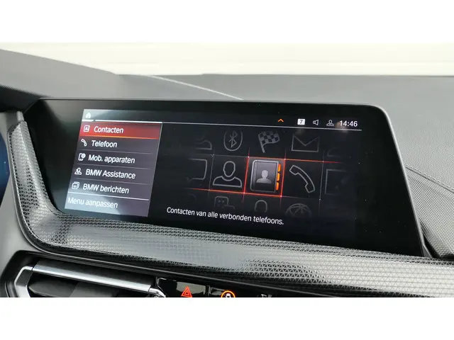 BMW 1 Serie 118i Executive Edition 2020 Benzine 37