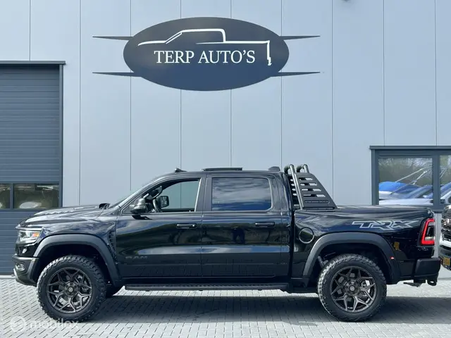 Dodge Ram 1500 4X4 6.2 V8 4x4 Crew Cab TRX 2024 LPG/Gas 6