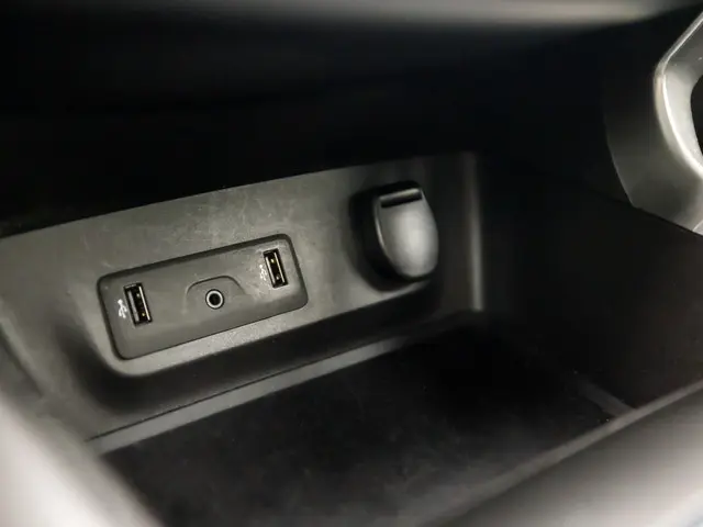 Renault Kadjar 1.2 TCe Intens Sport 2017 Benzine 28