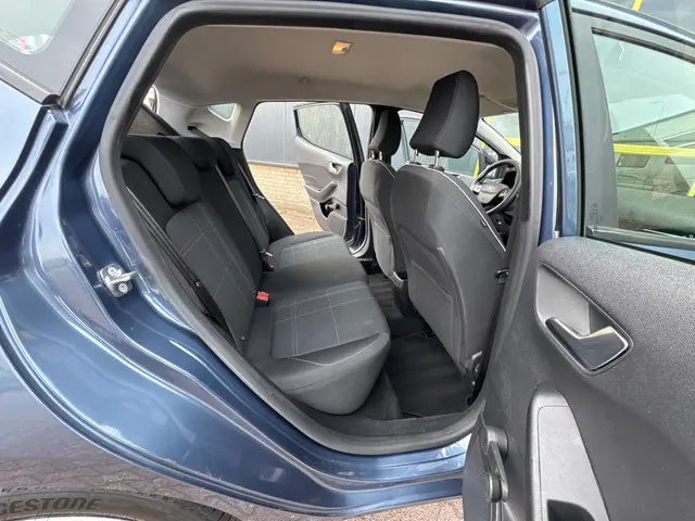 Ford Fiesta 1.1 Trend 2018 Benzine 17