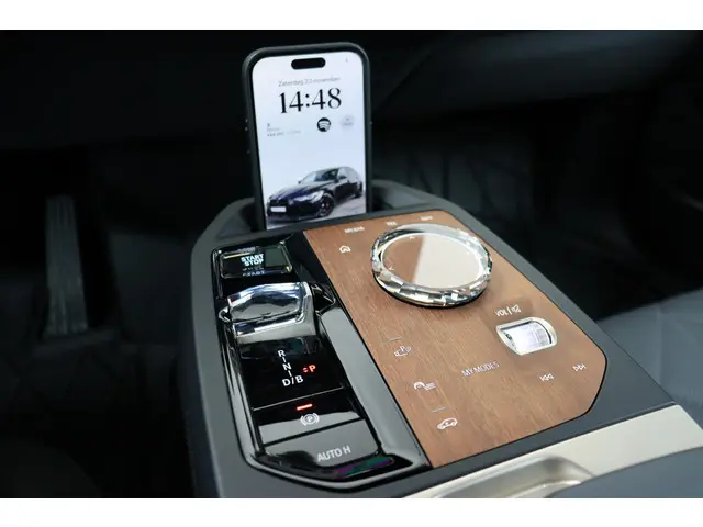 BMW iX M60 High Executive 112 kWh 2023 Elektrisch 21