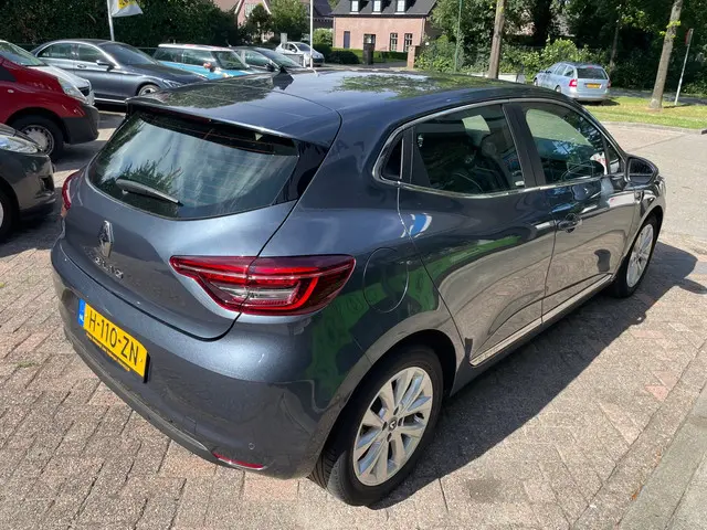 Renault Clio 1.0 TCe Intens 2020 Benzine 4