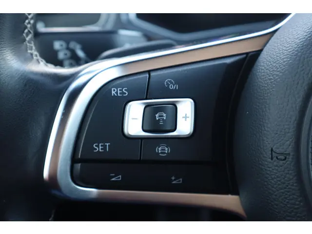 Volkswagen T-Roc 1.5 TSI Sport Business R 2020 Benzine 22