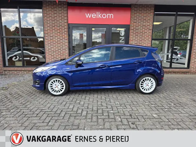 Ford Fiesta 1.0 EcoBoost Titanium 2017 Benzine 2