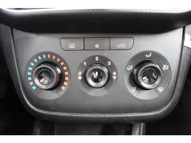 Fiat Punto Evo 1.2 Pop 2013 Benzine 9